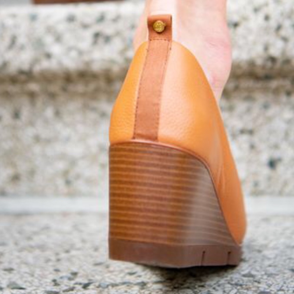 All-Weather Wedges (Hazel)